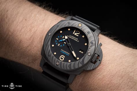 Panerai Submersible Ceramic PAM00616 